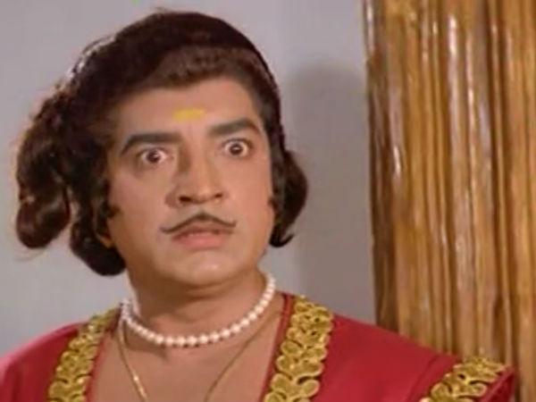 തച്ചോളി അമ്പു