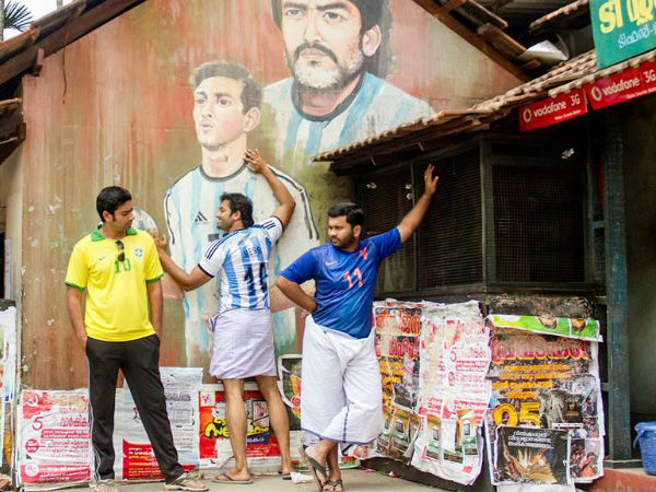 ആകെ മൊത്തം ടോട്ടല്‍