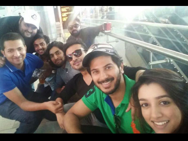 സെല്‍ഫി ക്ലിക്ക്