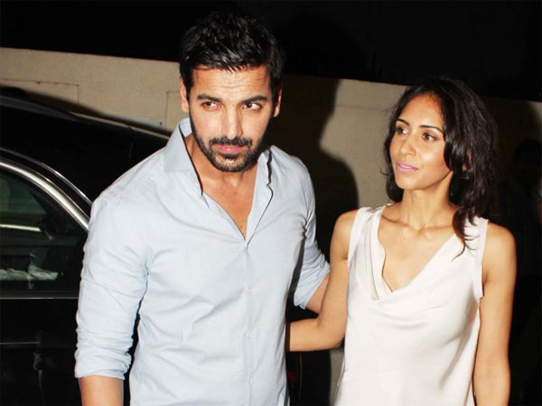 ട്വിറ്ററിലൂടെ തന്നെ