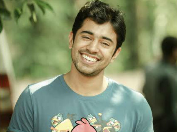  ഇടതുകയ്യന്മാര്‍ ഇടുതുകയ്യന്മാരായിരിക്കട്ടെ