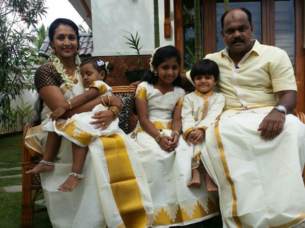 റോഷന്‍ ആന്‍ഡ്രൂസ്