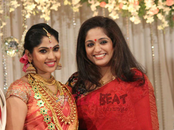 കാവ്യ മാധവന്‍