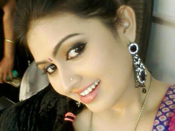 മീര മരളിധരന്‍