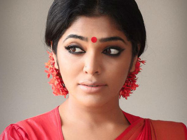 റിമ കല്ലിങ്കല്‍