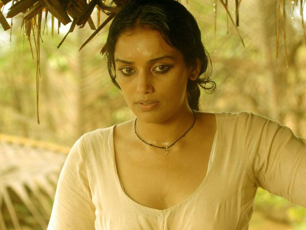 ശ്വേത മേനോന്‍ (പാലേരി മാണിക്യം ഒരു പാതിരാ കൊലപാതകത്തിന്റെ കഥ)