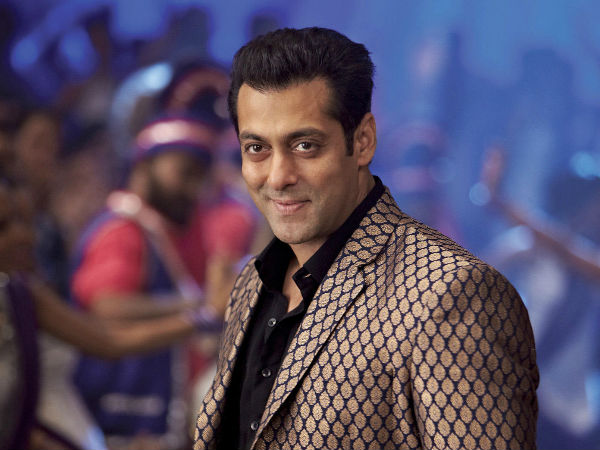 നിരൂപണം വായിക്കില്ല