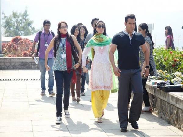 നായികയെ കരയിക്കില്ല