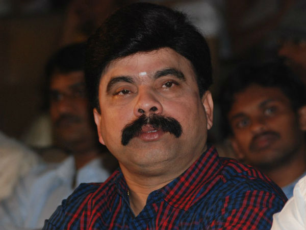 പവര്‍സ്റ്റാര്‍ ശ്രീനിവാസന്‍