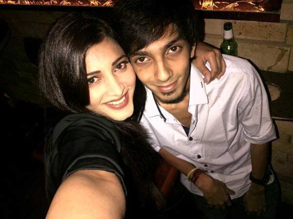 അനിരുദ്ധുമായി മൂന്നാമത്തെ ചിത്രത്തില്‍