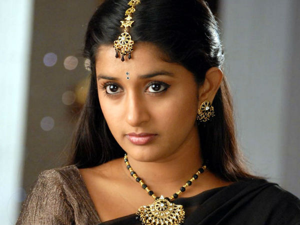 മീരയുടെ മറുപടി