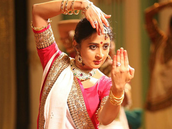 സോഷ്യല്‍മീഡിയെ കുറിച്ച്