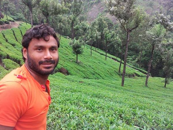 സിനിമയില്‍ ഒരു വേഷം തരുമോ- ഷഫീഖ്