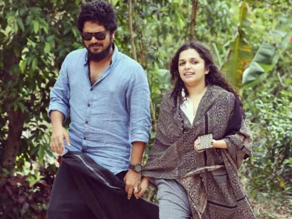 ആന്‍ അഗസ്റ്റിന്‍ - ജോമോന്‍