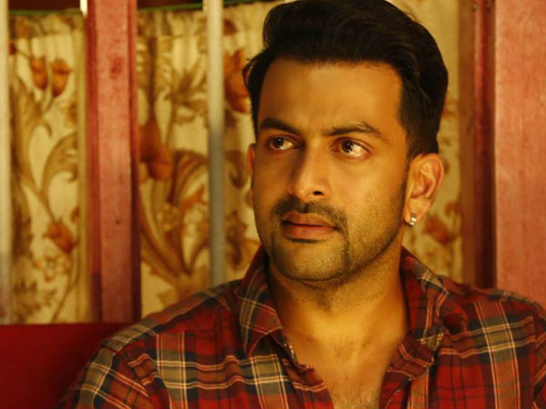 അമര്‍ അക്ബര്‍ അന്തോണി