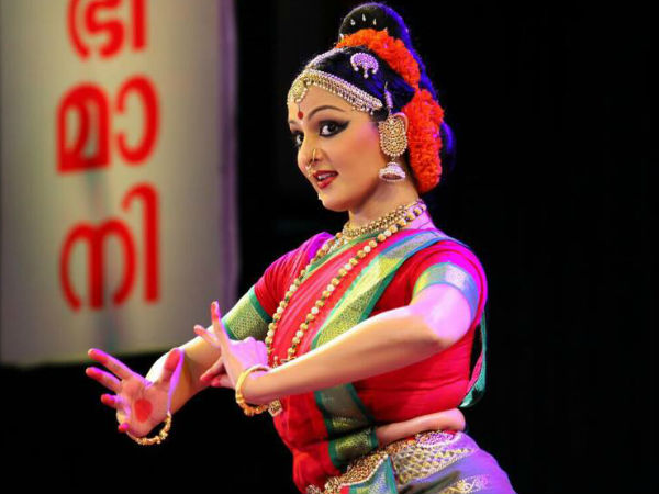  ഡാന്‍സ് പ്രാക്ടീസ്