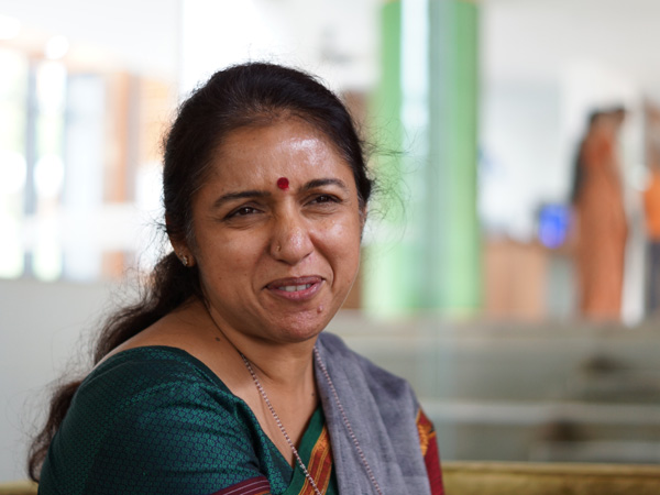 ഇതാണോ ഫെമിനിസ്റ്റ്?