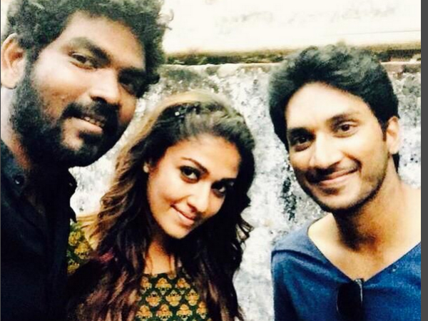 സെല്‍ഫിയില്‍ തുടങ്ങി