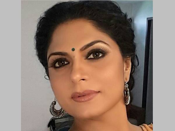 ടൂ കണ്‍ട്രീസ്