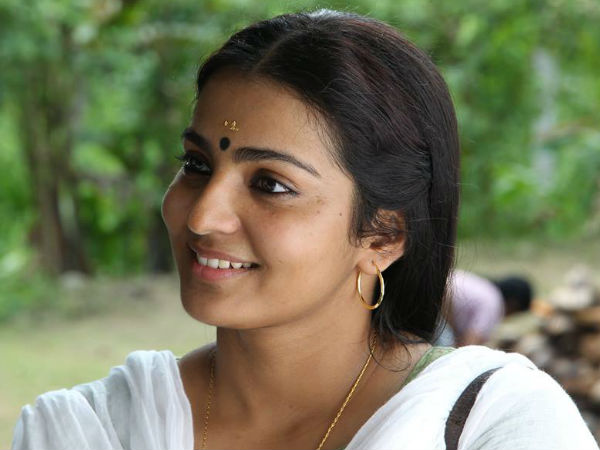 പാര്‍വ്വതിയ്ക്ക്