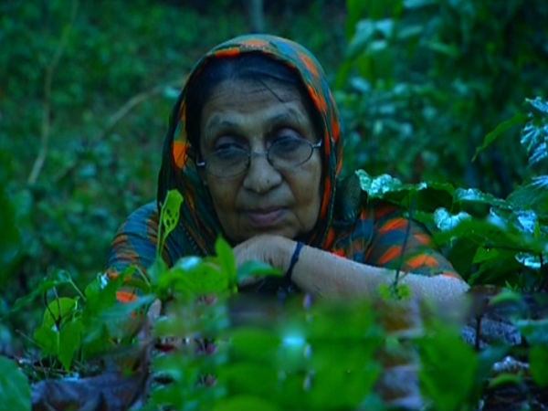 ആത്മഹത്യയെ കുറിച്ച് ചിന്തിച്ചു