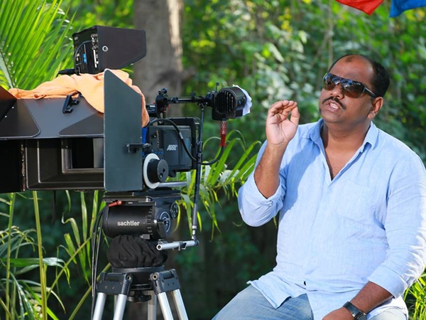 നിര്‍മ്മാണം