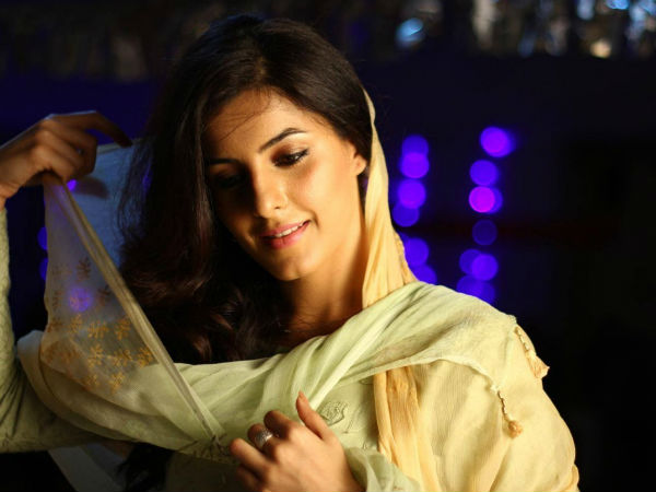 ഇഷയുടെ കാര്യം