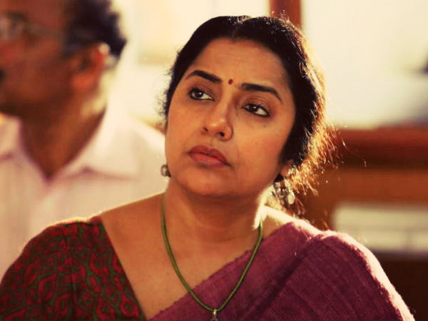 ബോളിവുഡിലേക്ക്