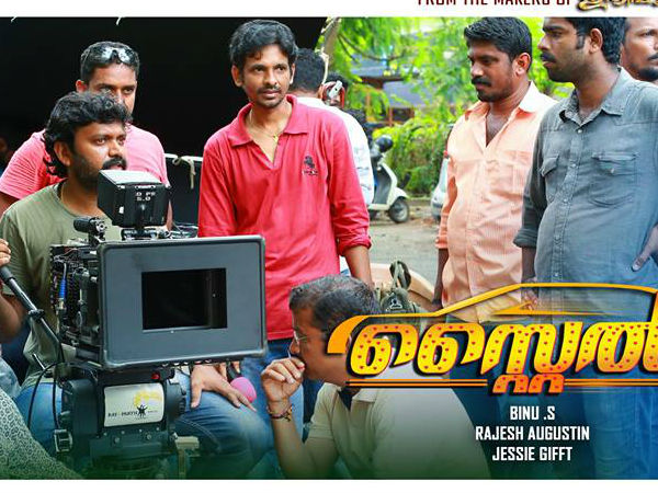 അണിയറയില്‍