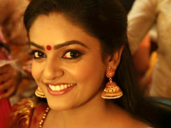 പ്രേമിയെ കൊണ്ടുണ്ടായ ബുദ്ധിമുട്ടുകള്‍