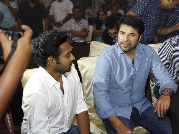 ആദ്യമായി കാണുന്നത്