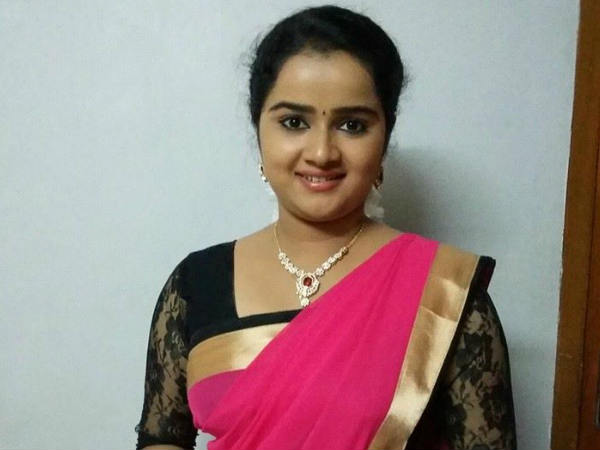 പാട്ടു കുടുംബമാണല്ലോ?