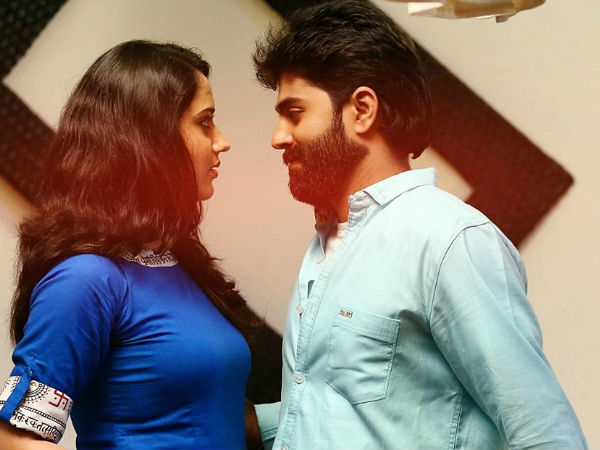 ആദ്യം പദ്മ