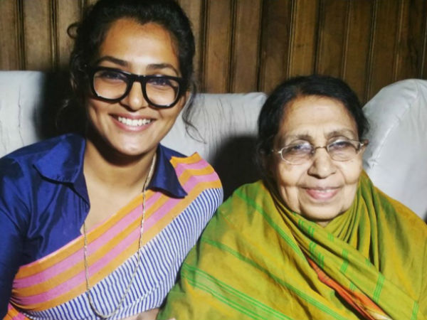 ഇതാണ് പോസ്റ്റ്