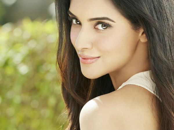  സിനിമ പൂര്‍ത്തിയാക്കണം