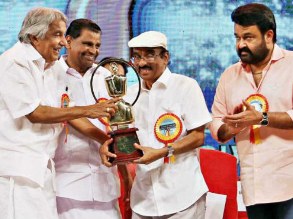 വിതരണത്തിലും