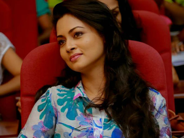 നിങ്ങളും അമ്മയുടെ മകന്‍