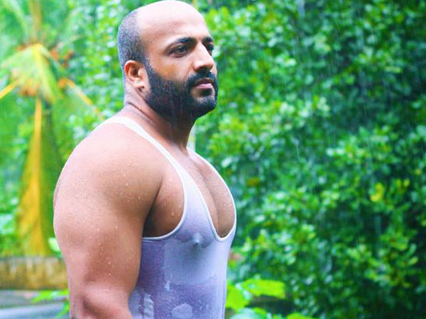 പിന്‍വാങ്ങിയത്