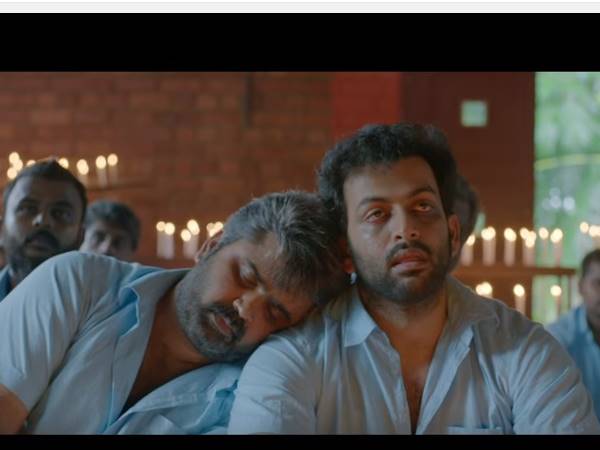 നിര്‍മ്മാണം