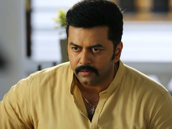 നായകന്‍