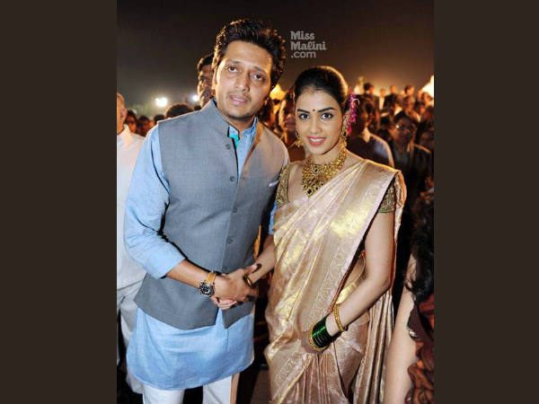  ഫോട്ടോയിലുണ്ട് ജനീലയയുടെ കുഞ്ഞു വയര്‍