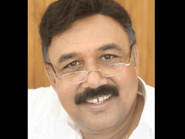 എംടിയുടെ അനുഗ്രഹത്തോടെ