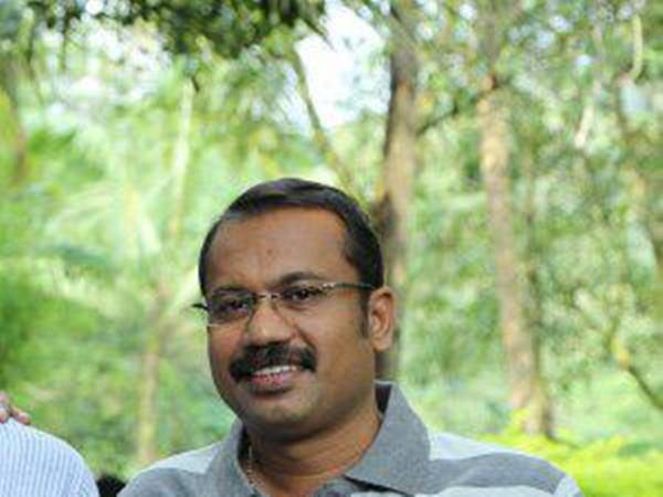 റാഫിയ്ക്ക് എഴുതും