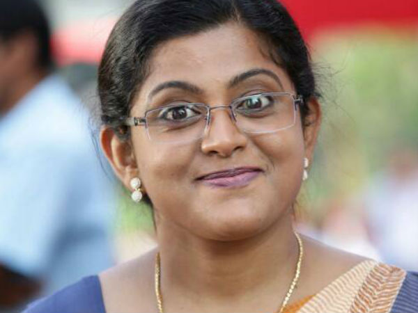  സിനിമയിലേക്ക്