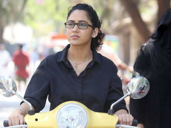 അനാര്‍ക്കലിയില്‍