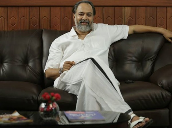 ധര്‍മ്മ ക്ഷേത്രയോ?