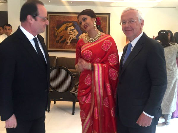 എല്ലാം ചിരിയില്‍