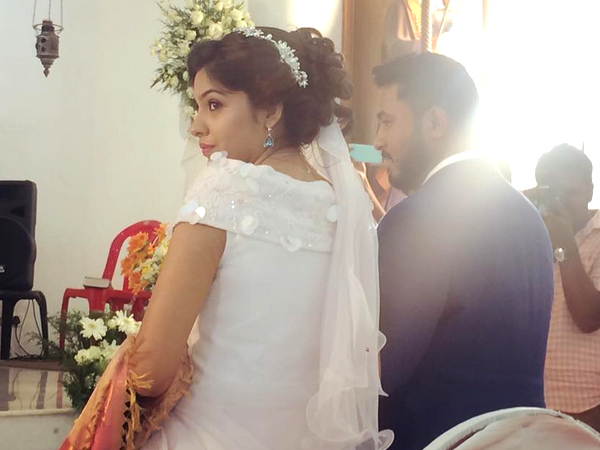 ആര്‍ഭാടമില്ലാത്ത വിവാഹം