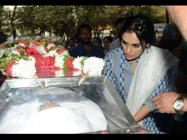 ശ്വേത മേനോന്‍