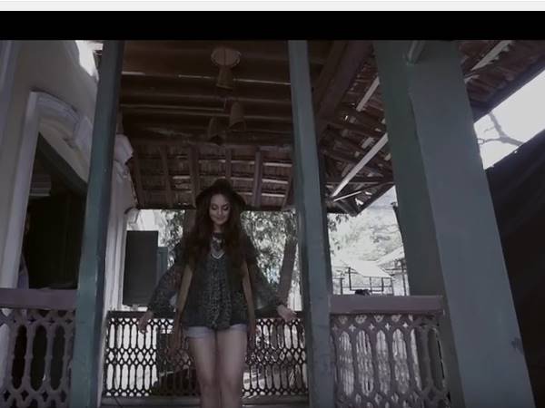 ഇടവേളകള്‍ക്കുശേഷം